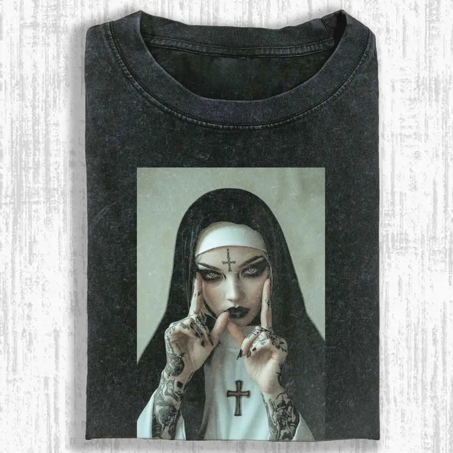 VINTAGE NUNS Washed T-shirt