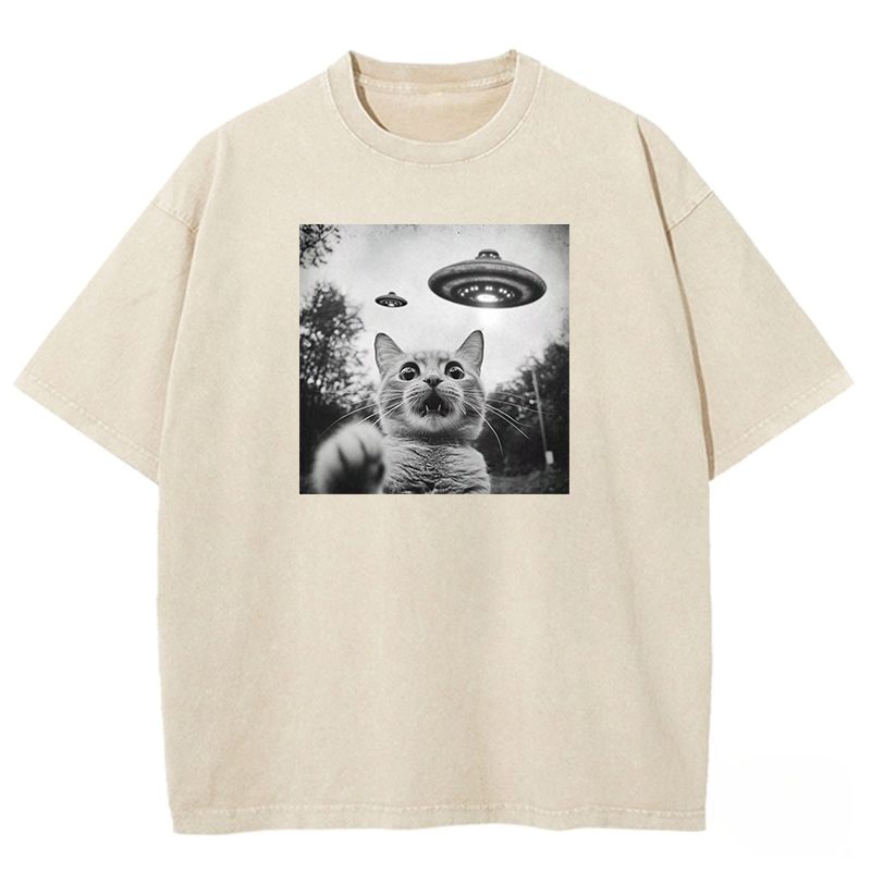 Alien Encounter Cat Washed T-shirt