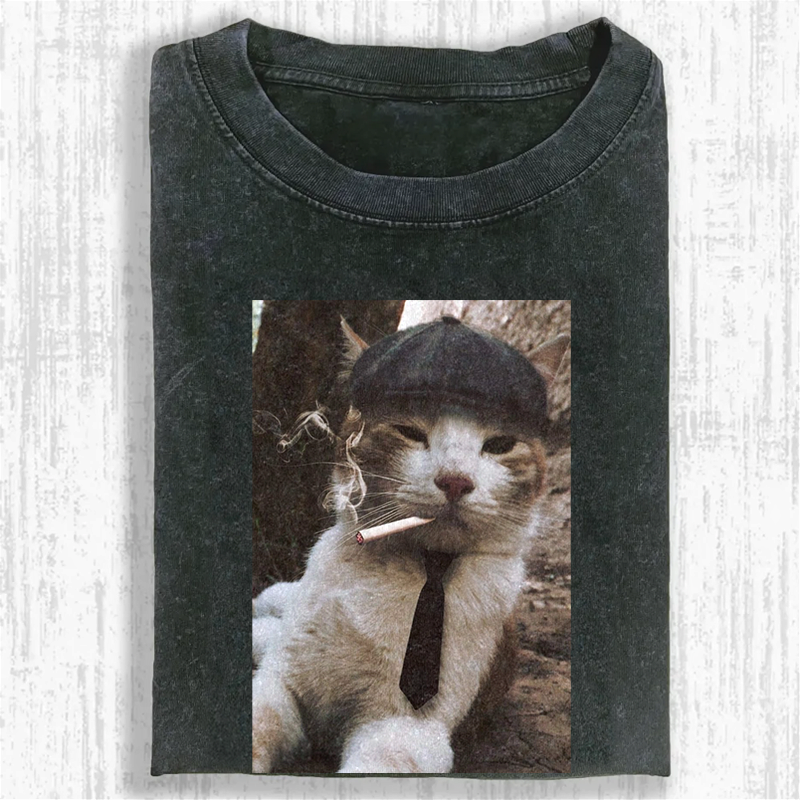 Smoking Gentleman Washed T-shirt