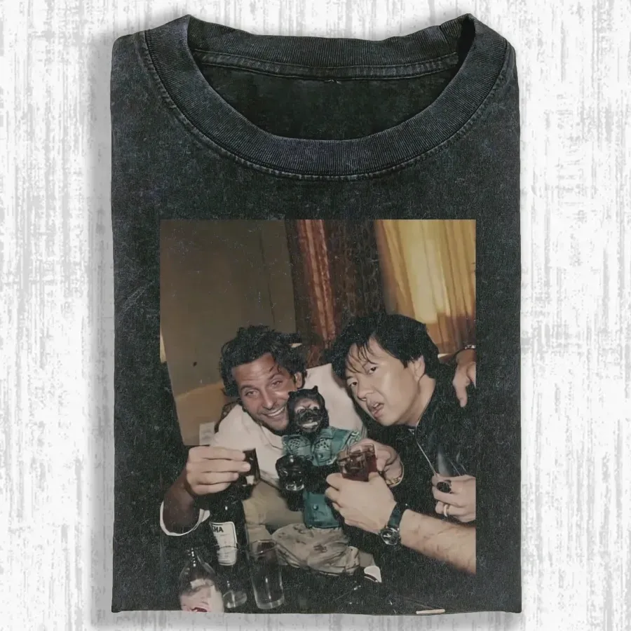 Vintage movie Washed T-shirt