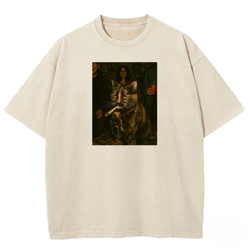 Underground Lounge Cat Washed T-shirt