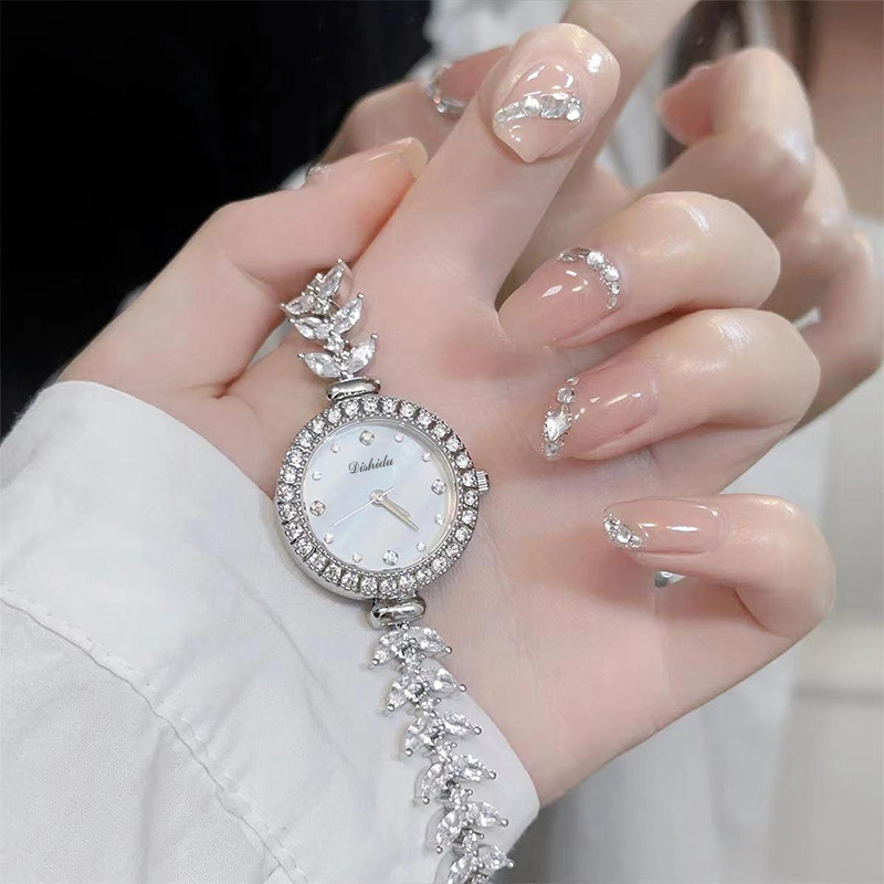 运费(shipping fee)