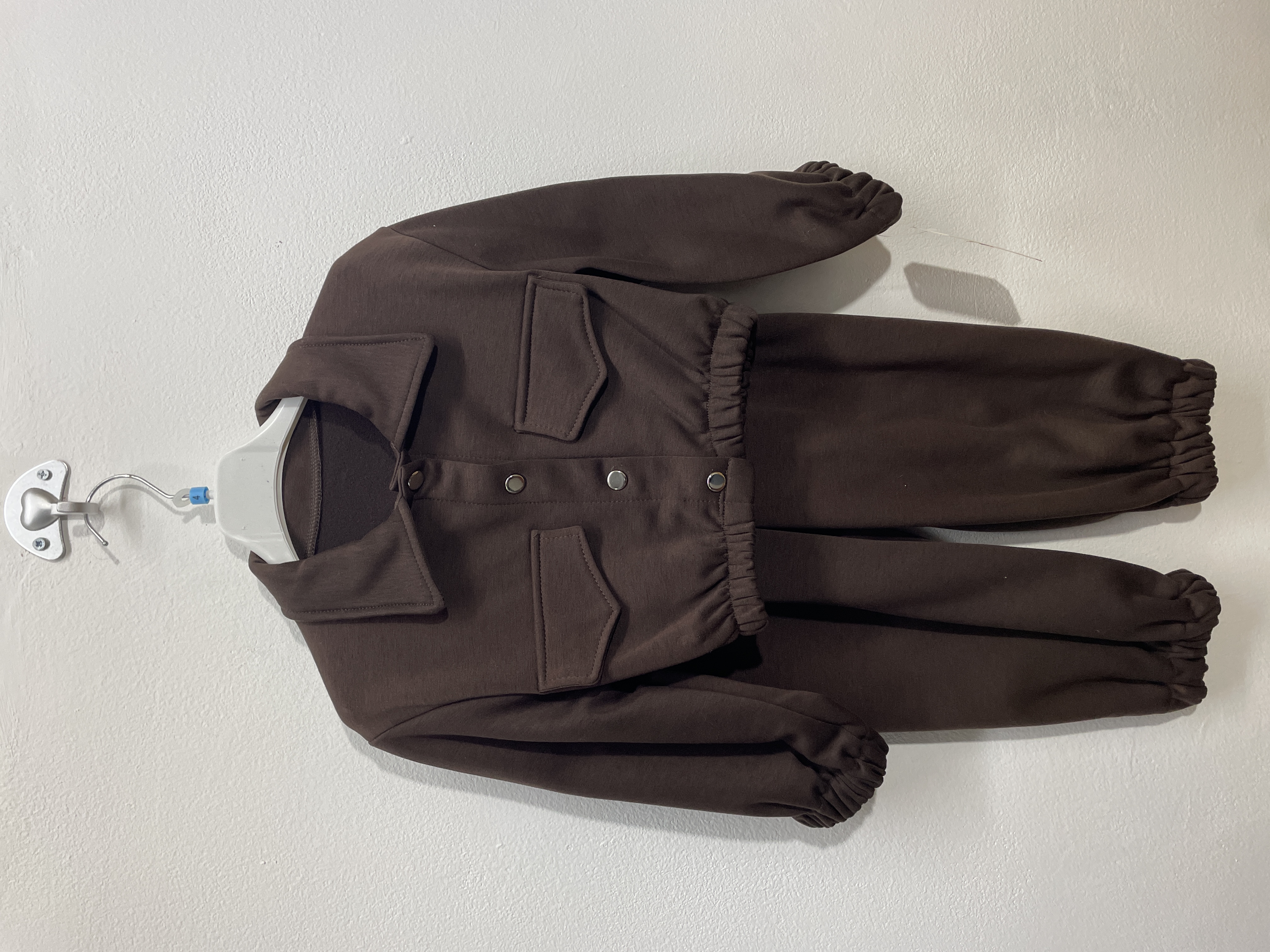 2083A | Tuta felpato 