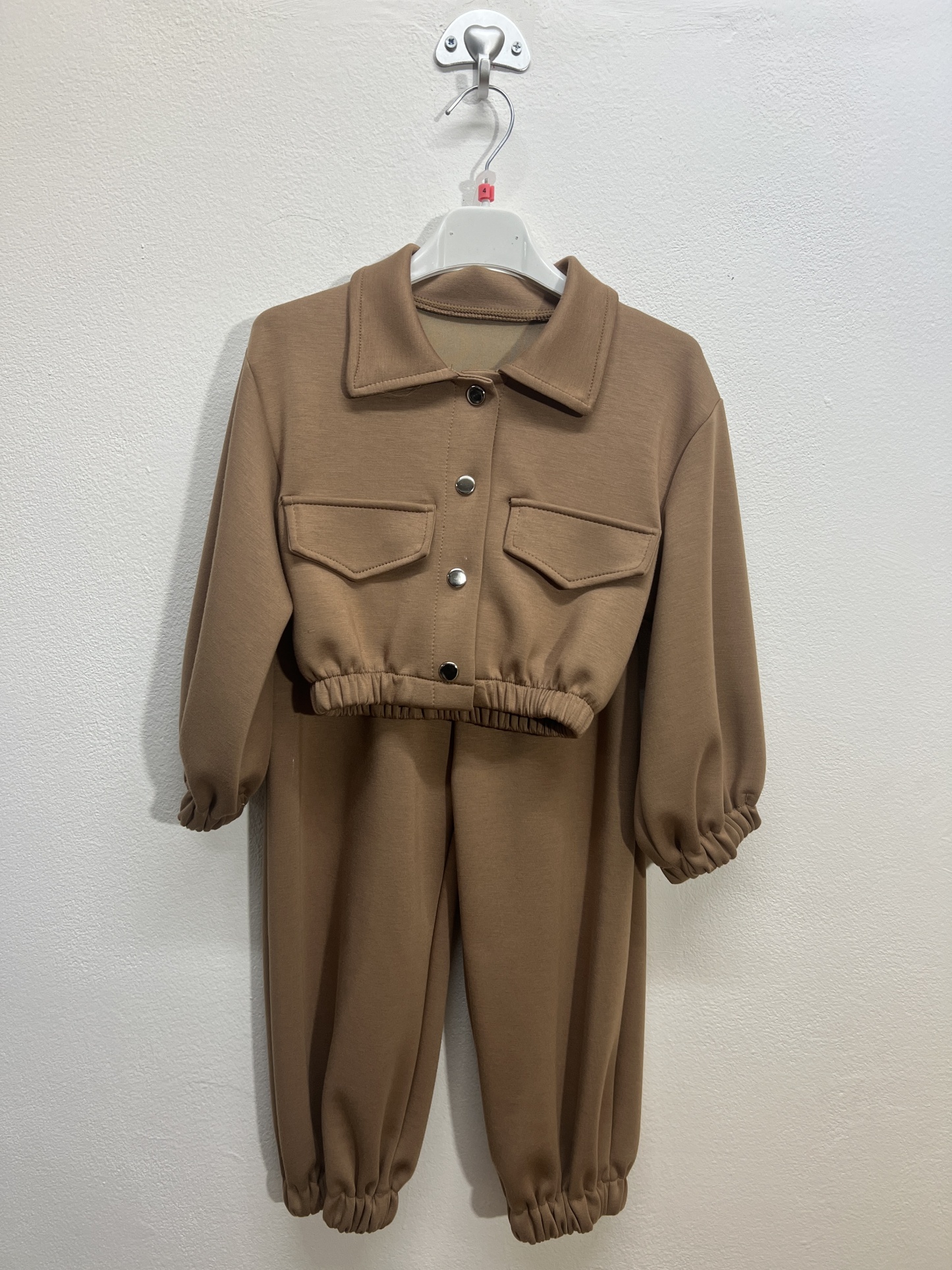 2083 | Tuta-Lucia shop