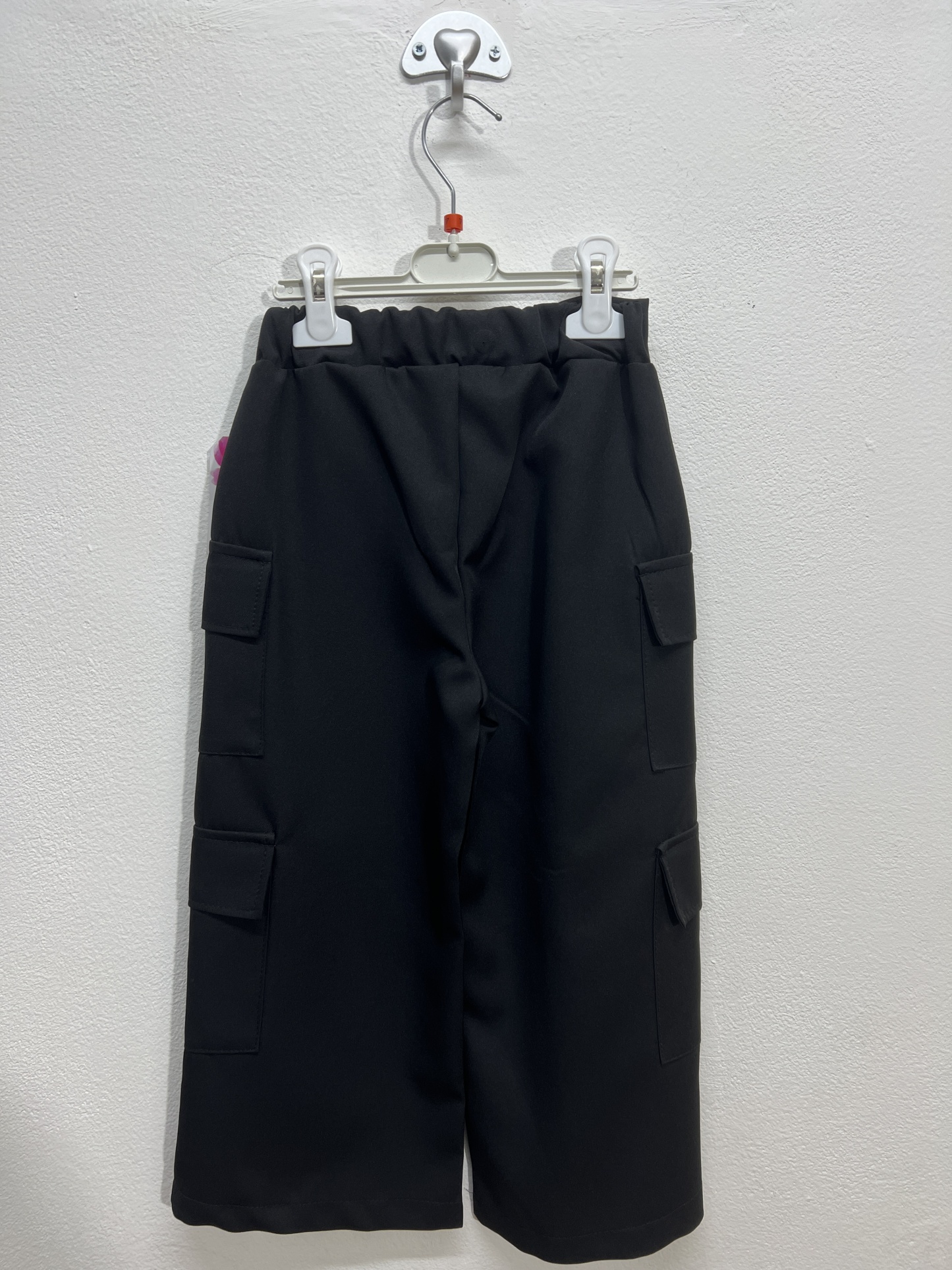 241030 | Pantalone con tasche 