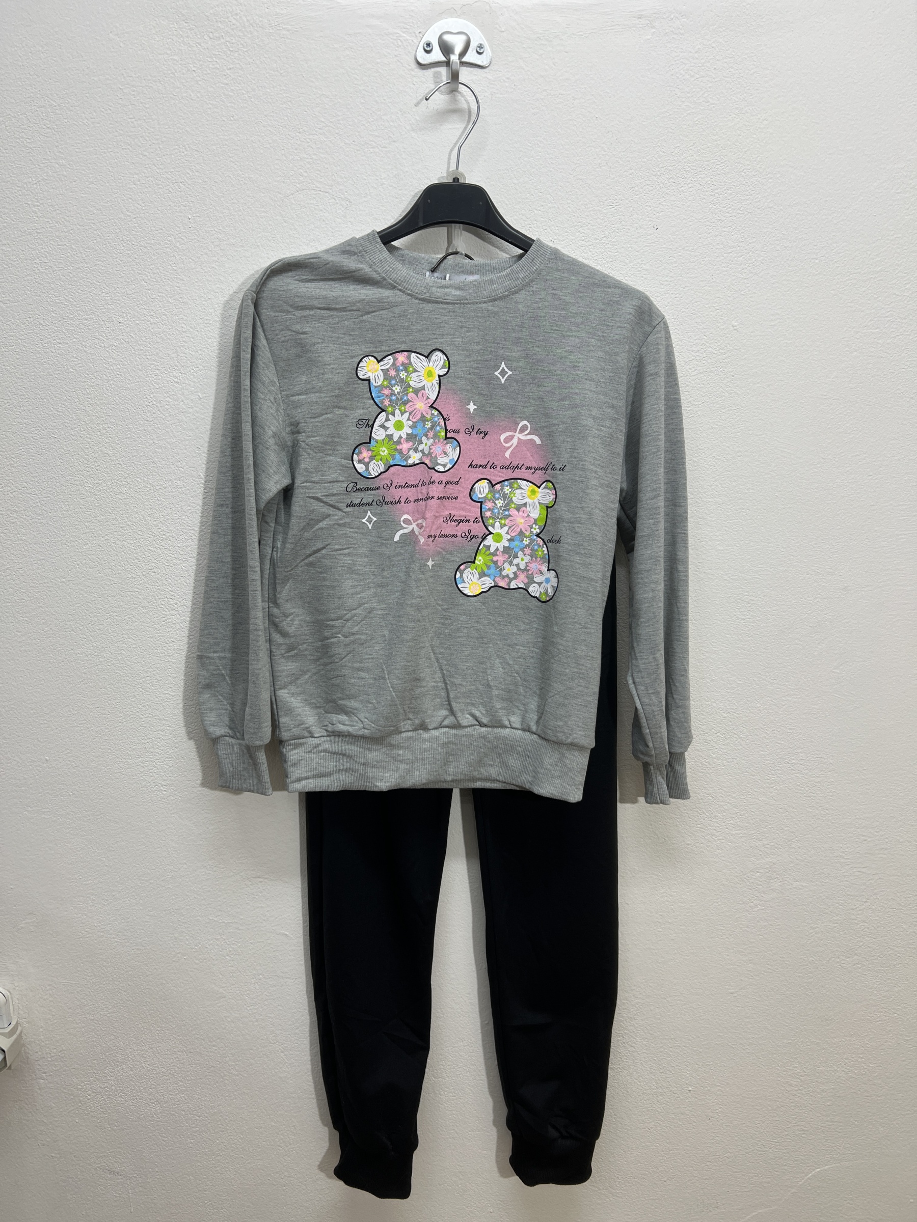 HY-476 | Tuta con orso a fiore