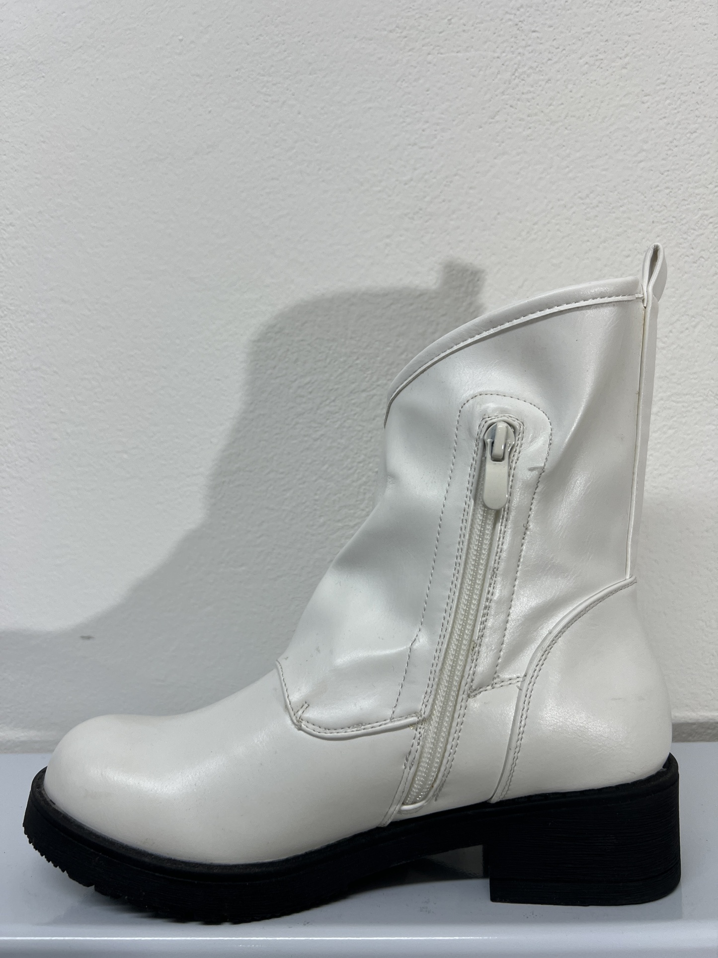 Q9AX18110-12 | Stivaletti in pelle 