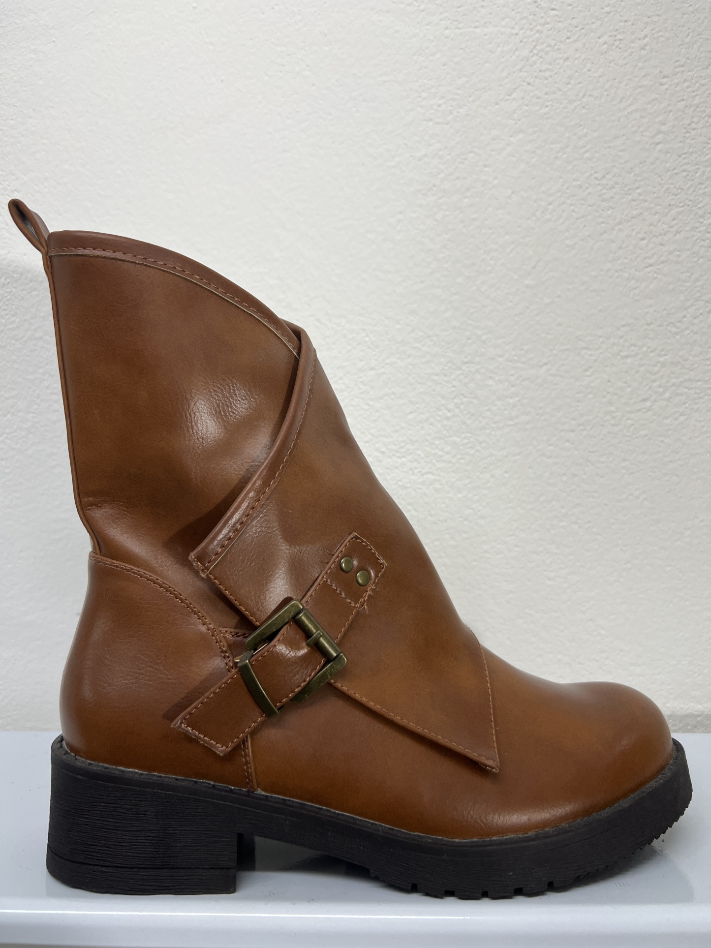 Q9AX18110-12 | Stivaletti in pelle 