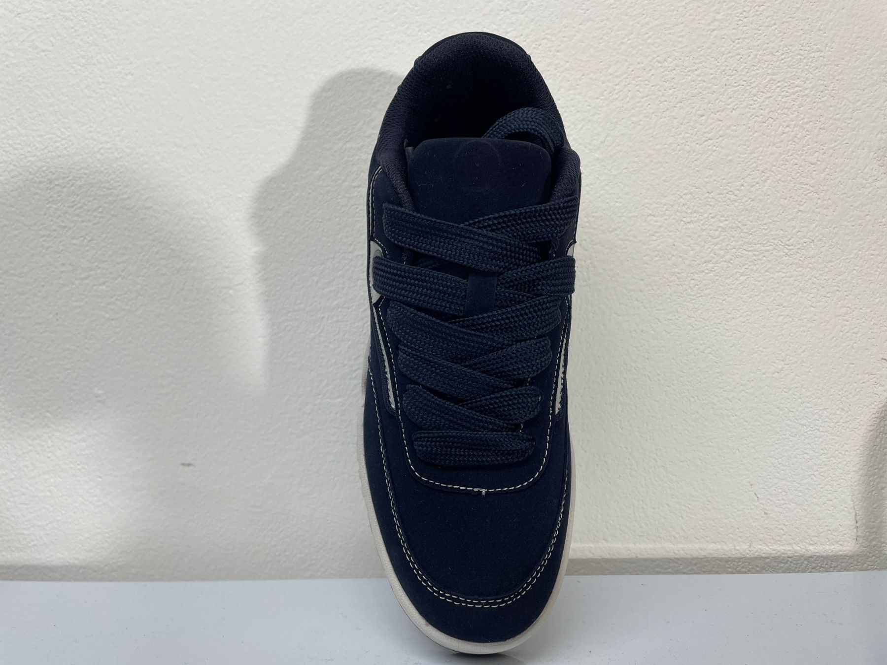 R822-B | Sneaker con laccio doppio