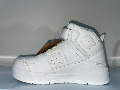 VT055-B# | Scarpette alte con strappo 