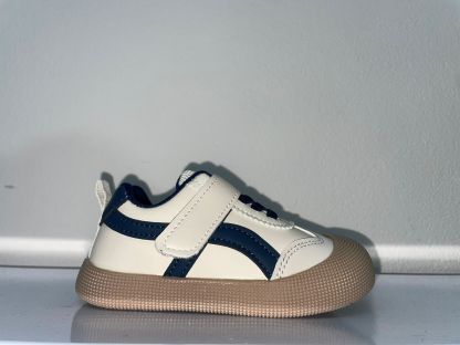 XY-24A | Scarpette con strappo