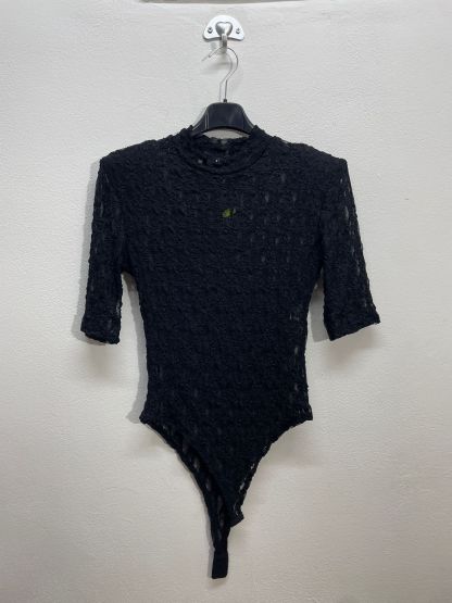 16621. Body con spalline merlettato 