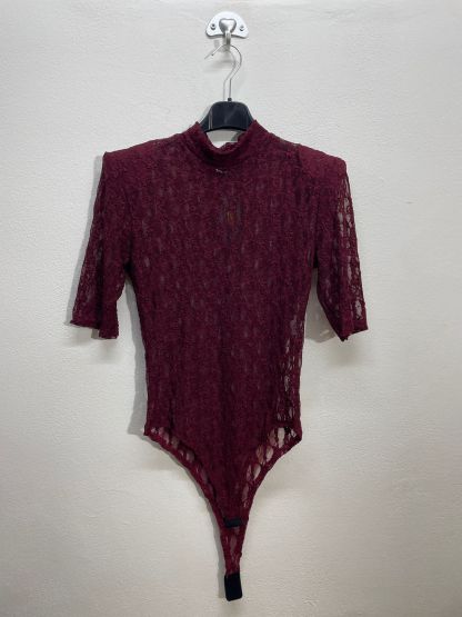 16621. Body con spalline merlettato 