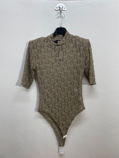 16621. Body con spalline merlettato 