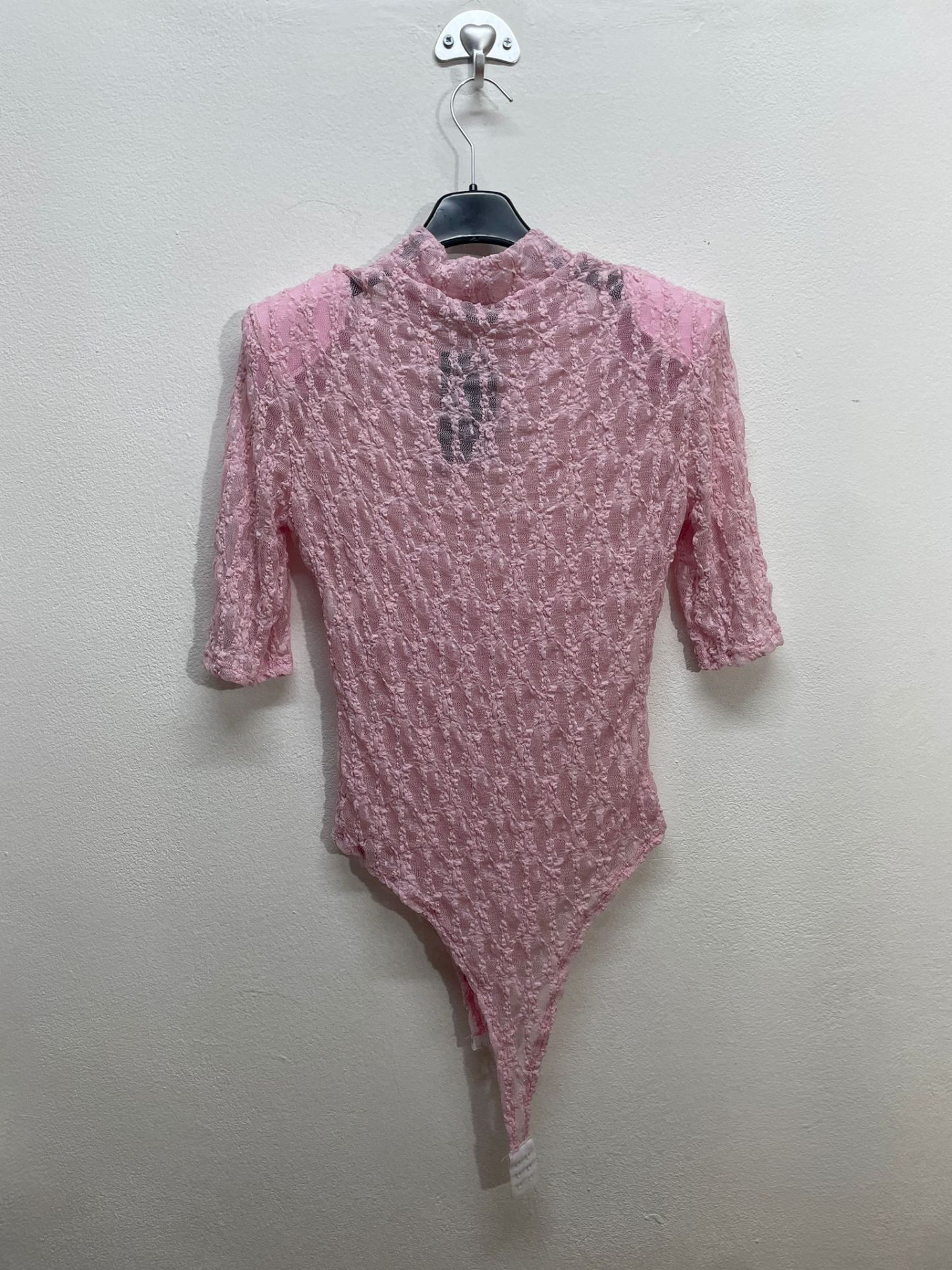 16621. Body con spalline merlettato 