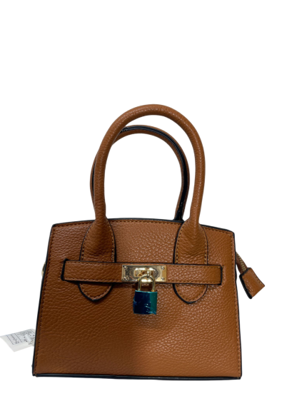 T215 |  borsetta con singola cerniera e lucchetto 