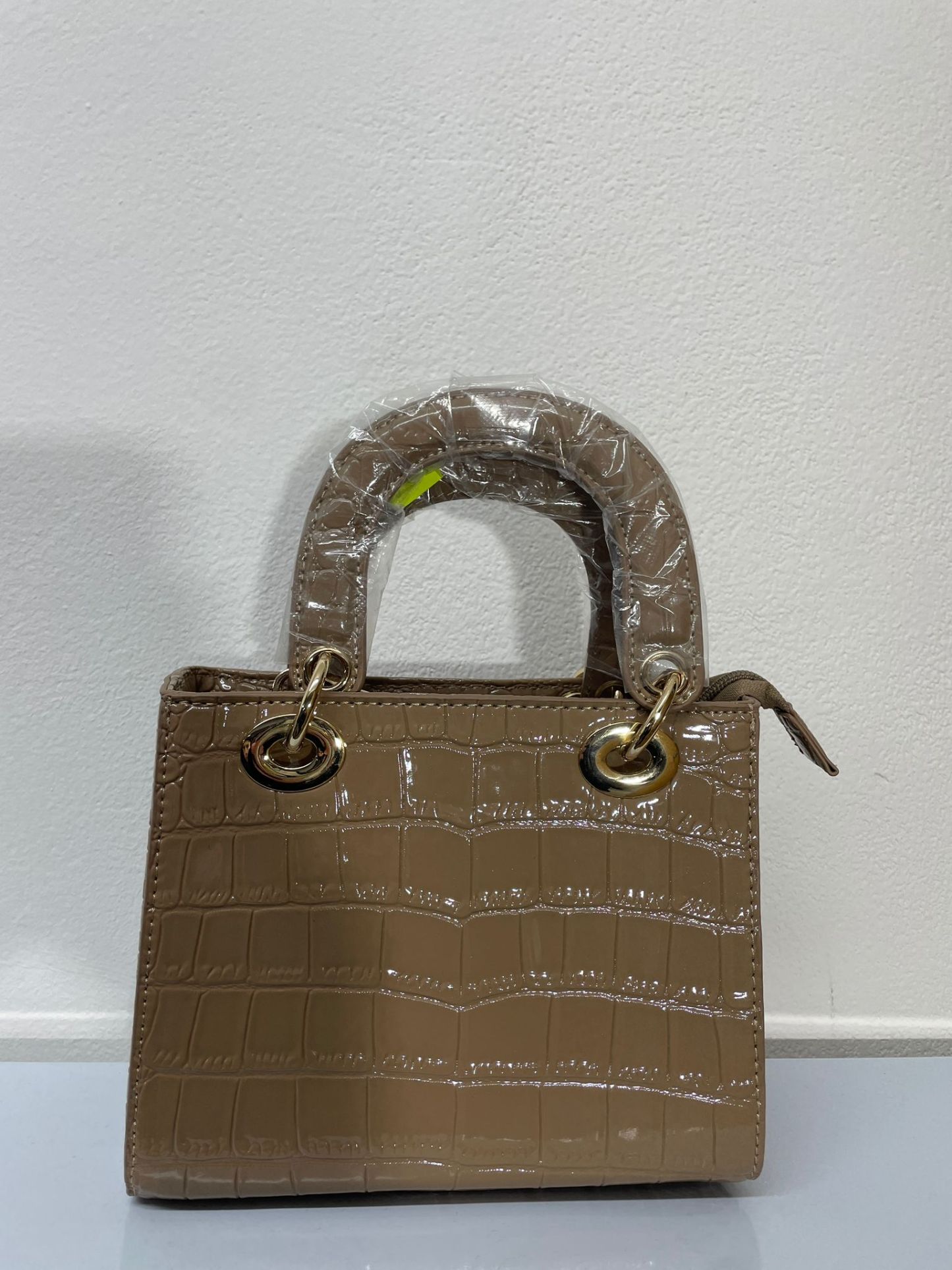 Ch133 | borsetta pitonata con manico e tracolla integrata