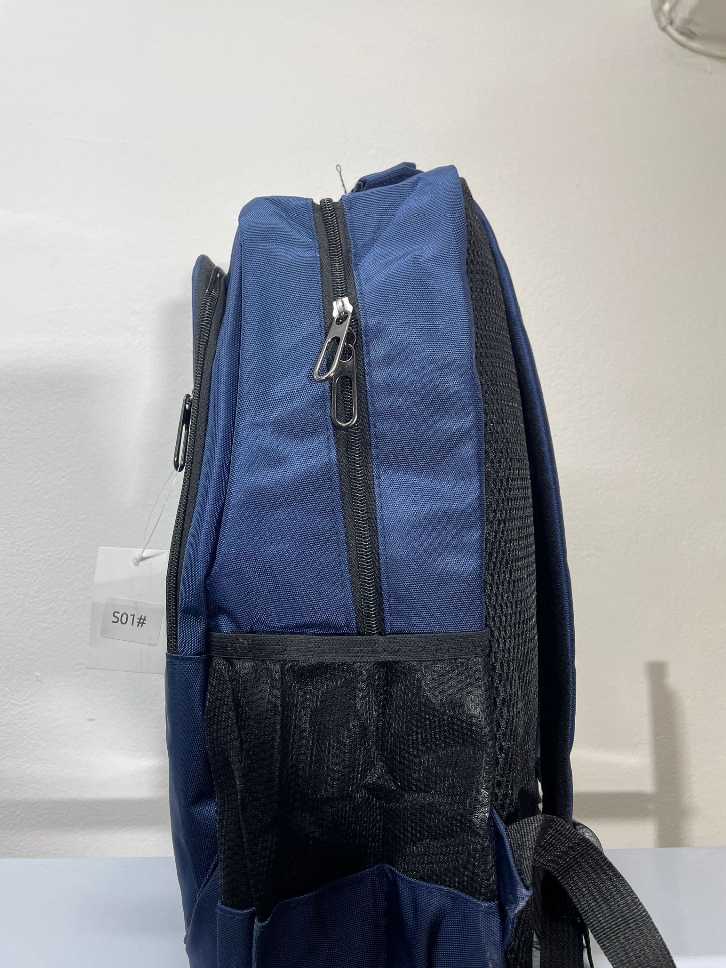 S01# | Zaino con due zip 