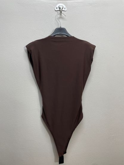 16637 |  Taglia unica body con spalle integrate scollo V