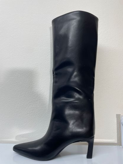 GAO47 | stivali lunghi di pelle con tacco bassso