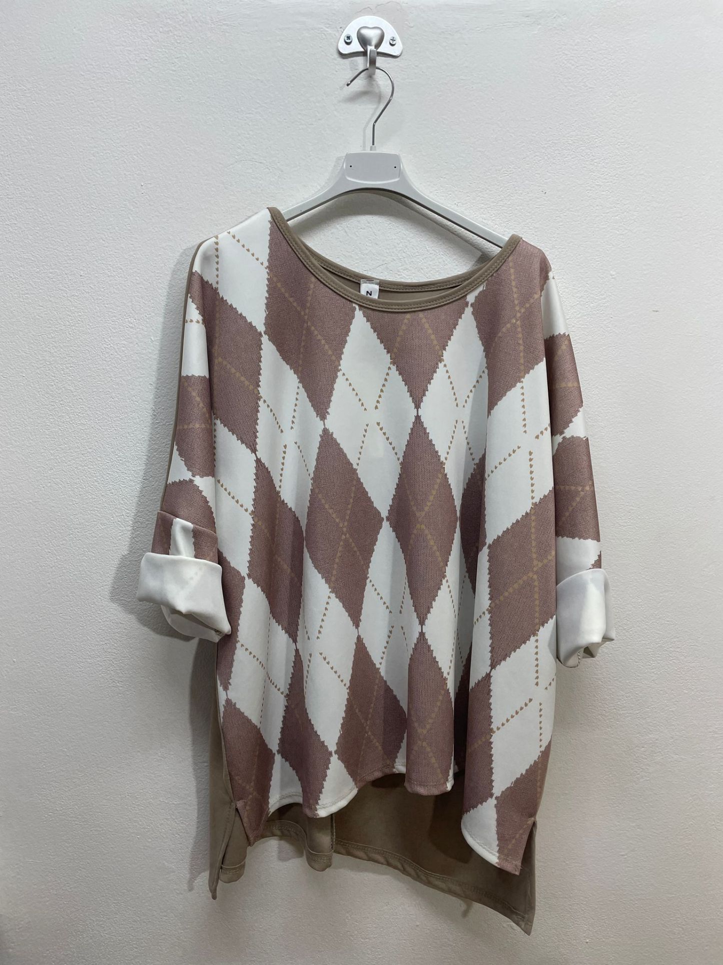 21880 | Maglia con rombi taglia unico