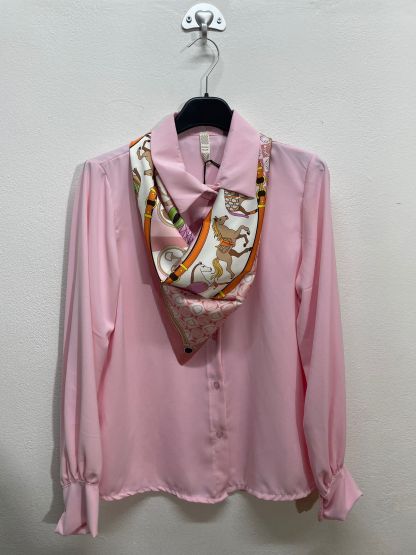 38609 | Blusa con foulard fantasia