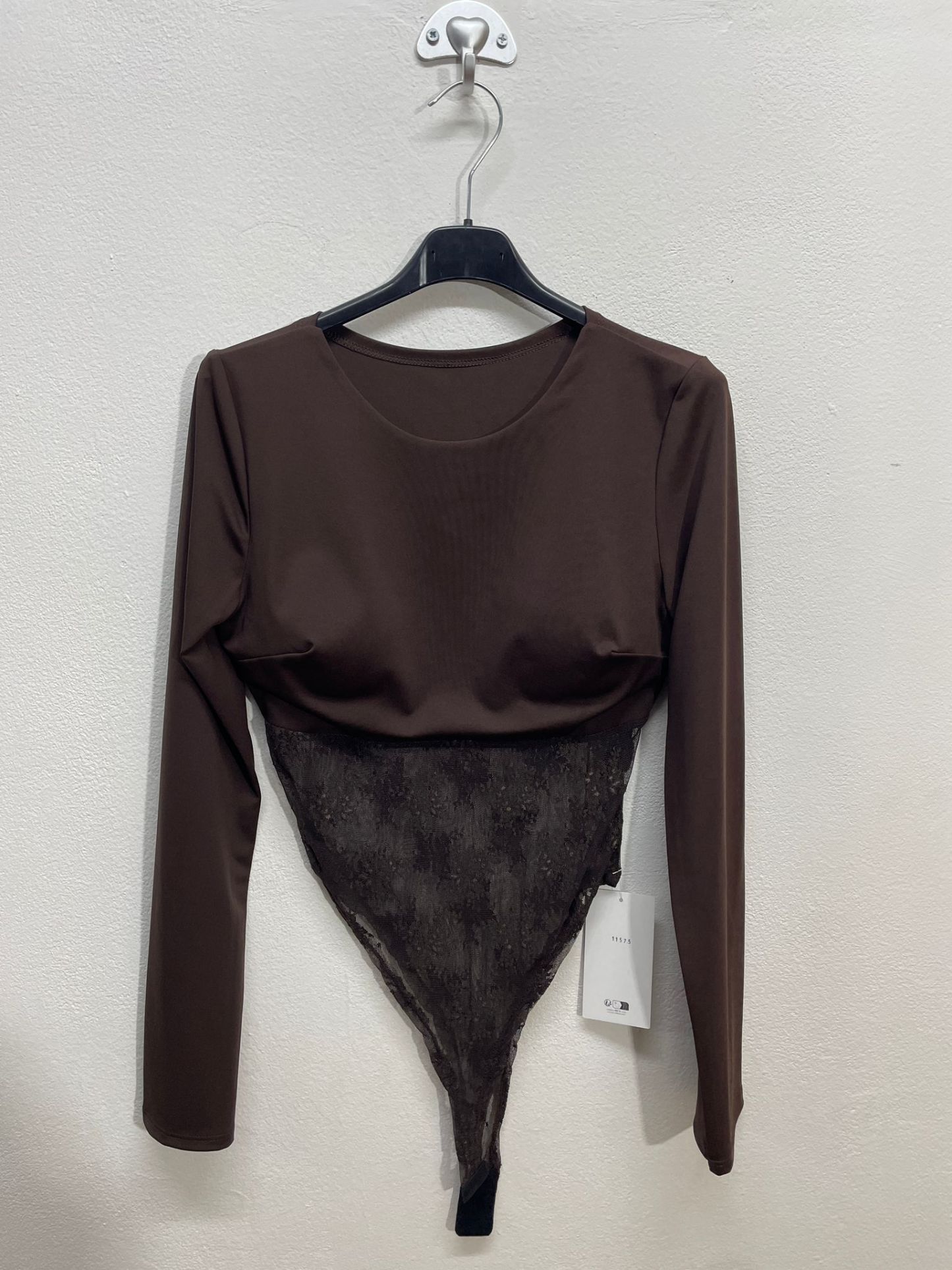 11575 | Body con merletto