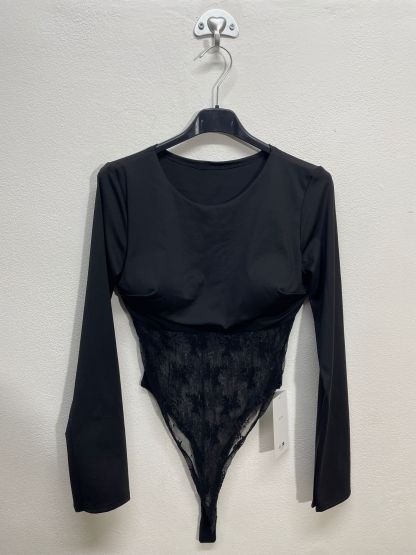 11575 | Body con merletto