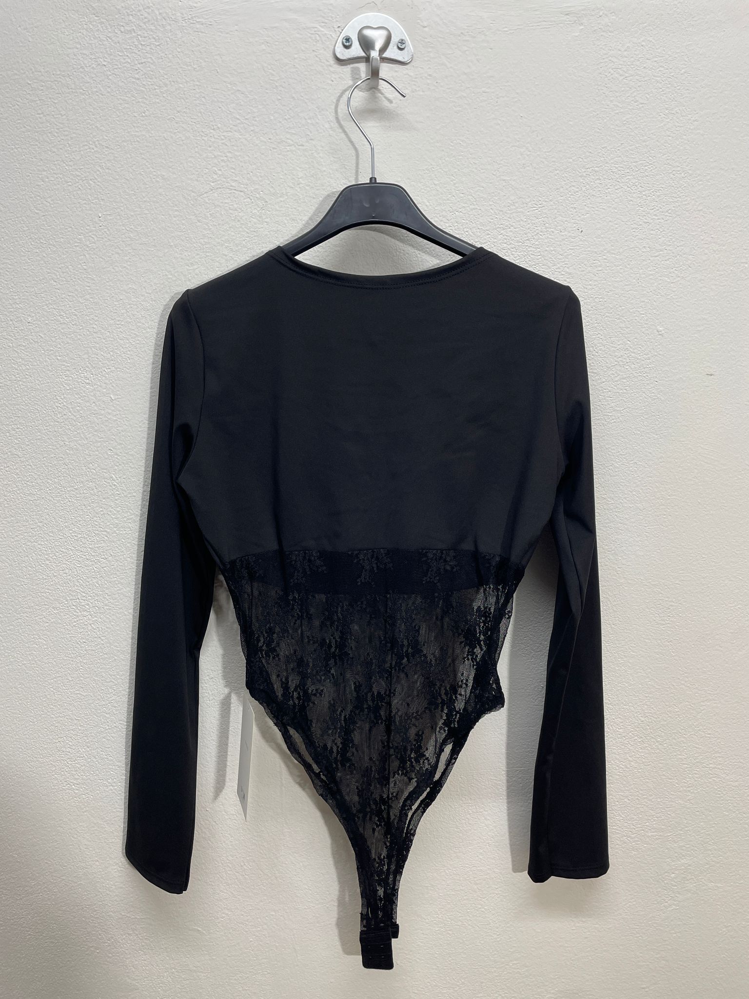 11575 | Body con merletto