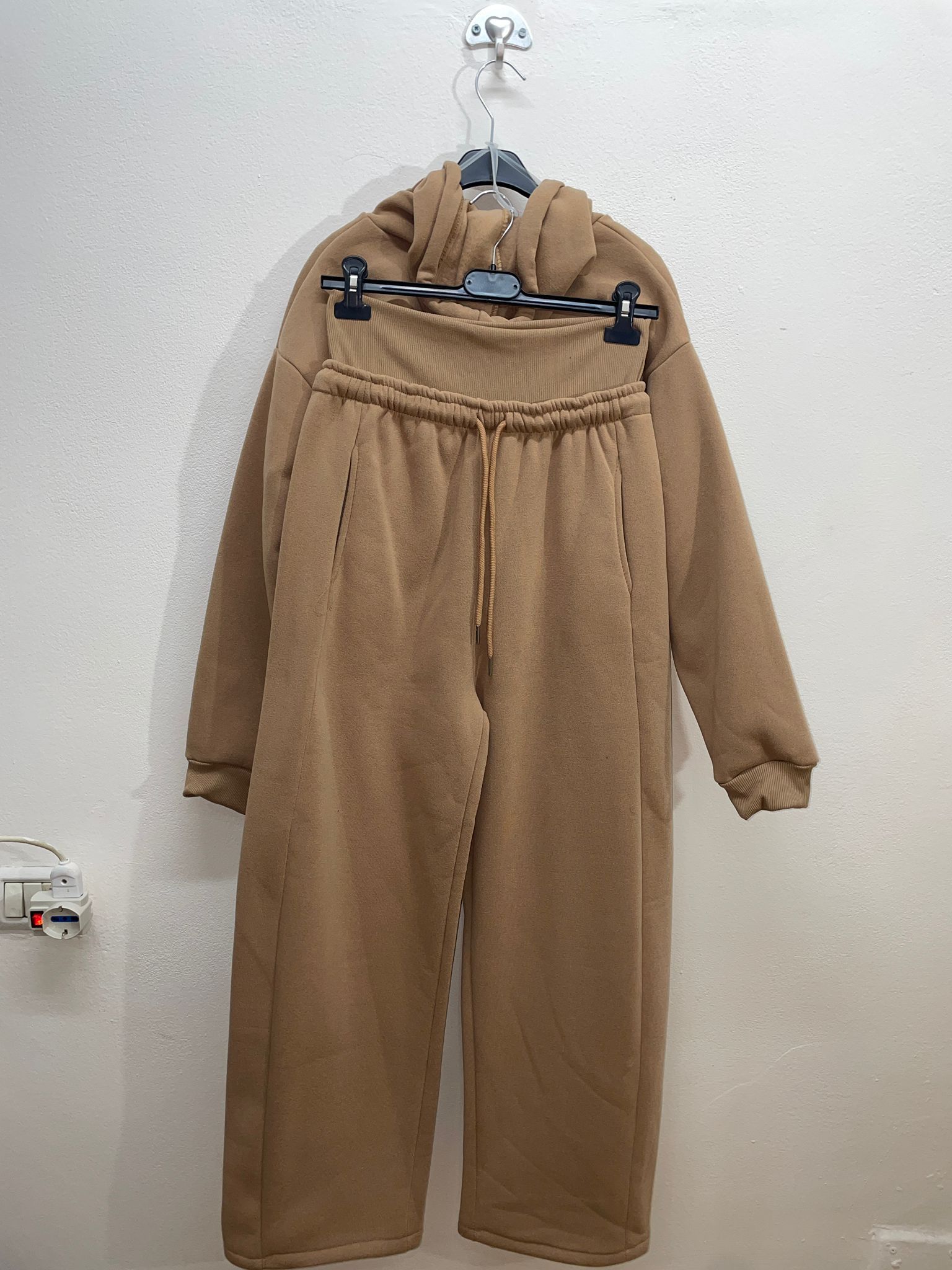 5552 | Tuta completa tre pezzi 