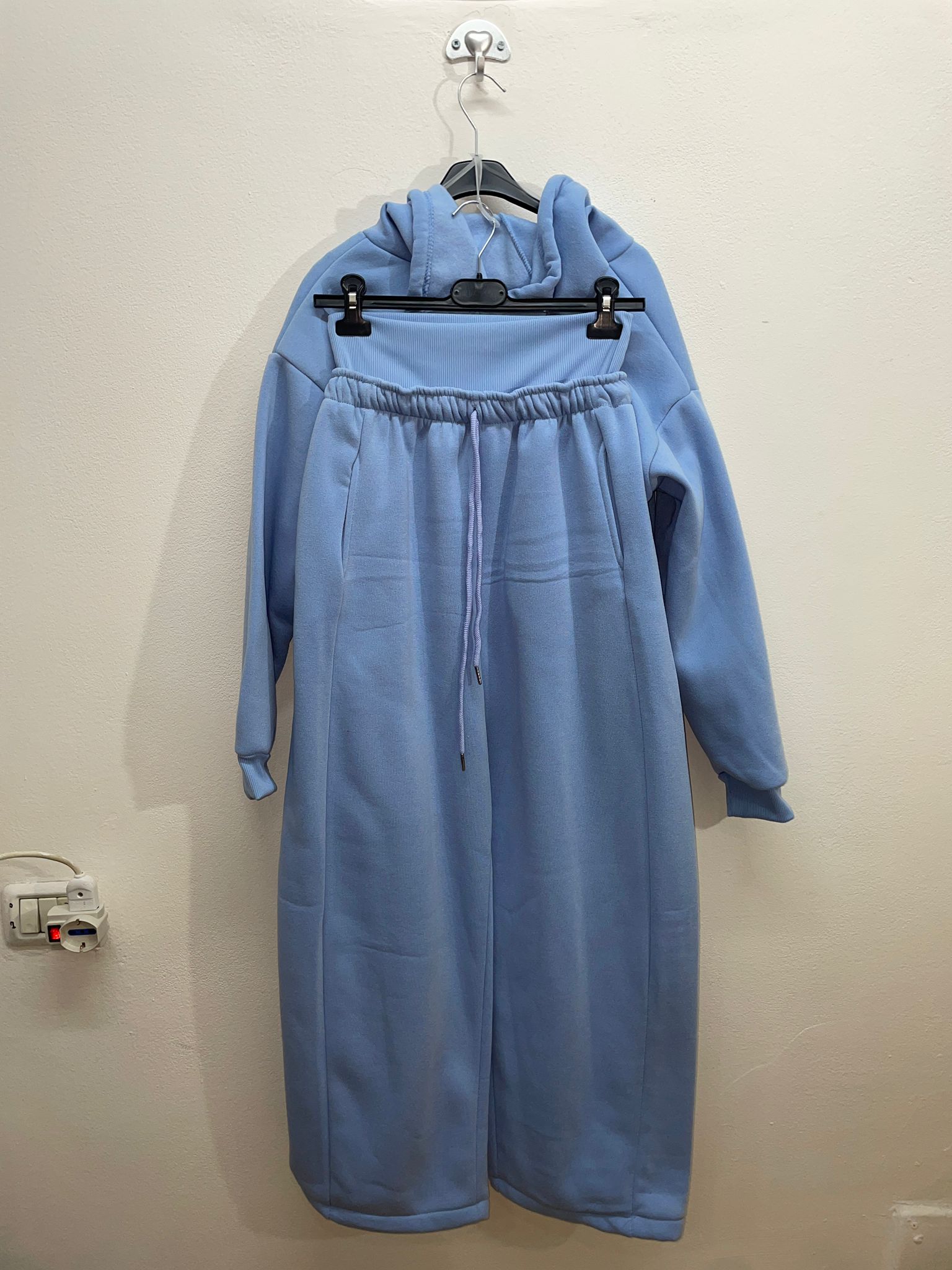 5552 | Tuta completa tre pezzi 