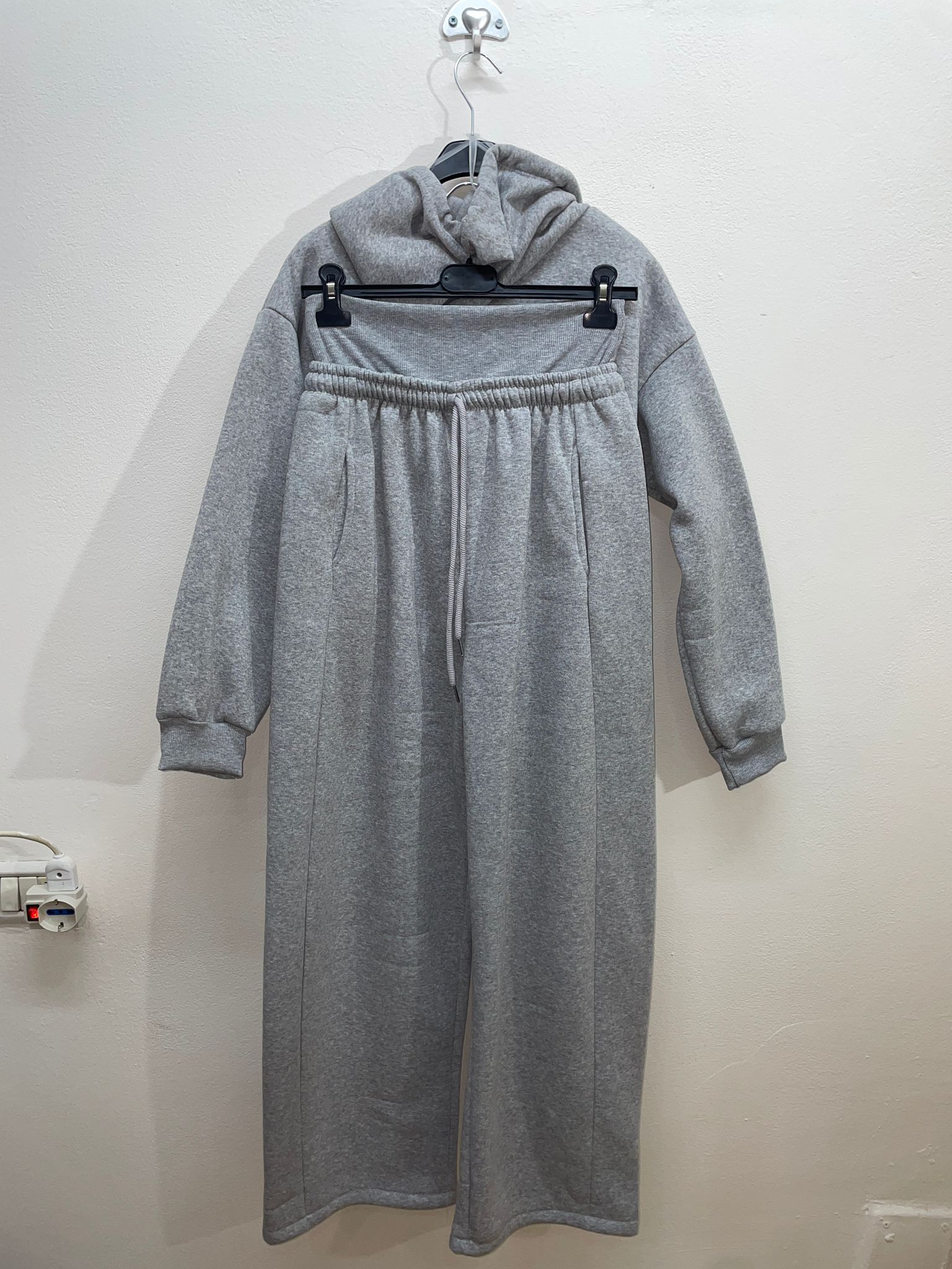 5552 | Tuta completa tre pezzi 