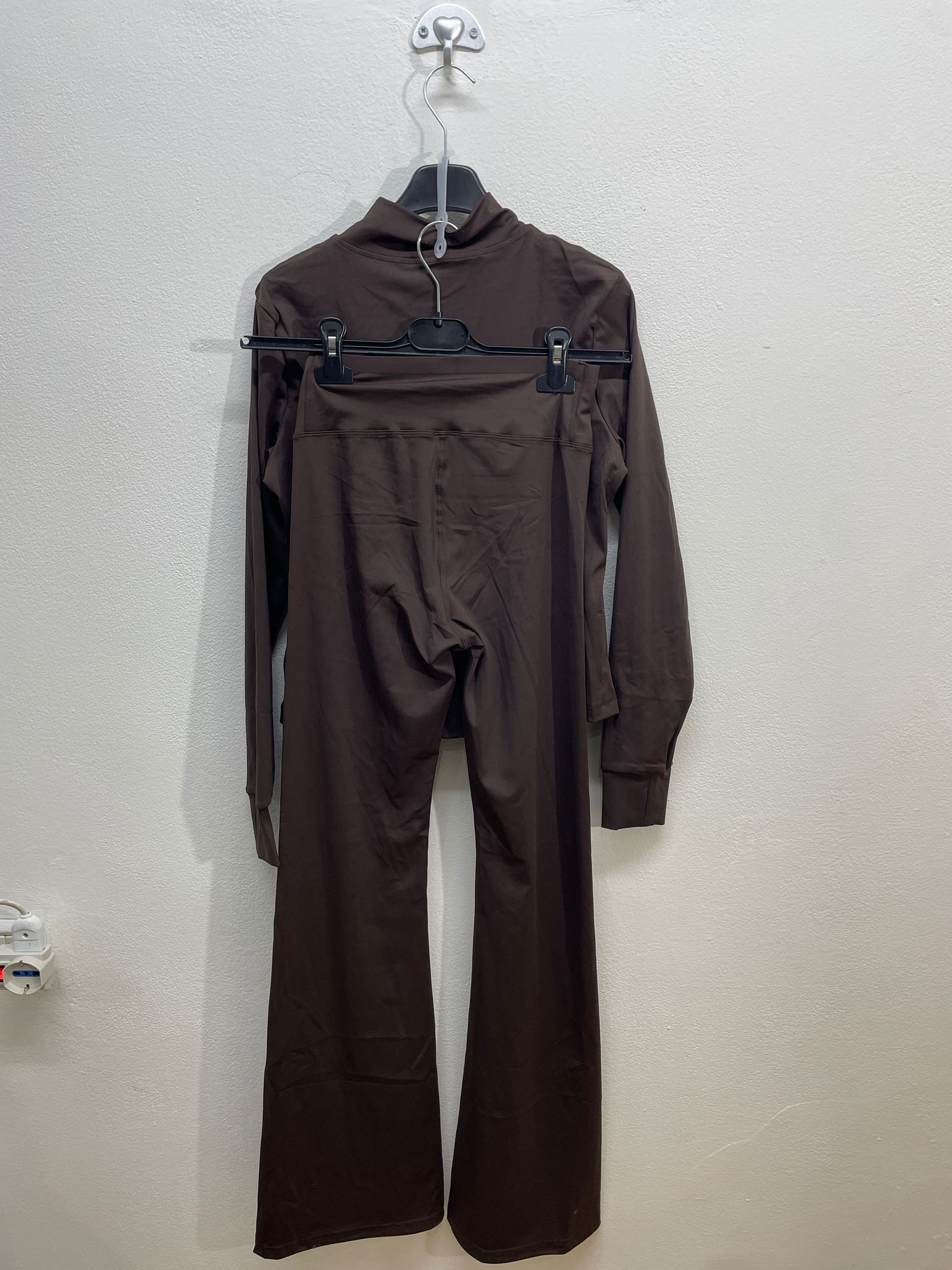 BZM208 | Completo sportivo elastico