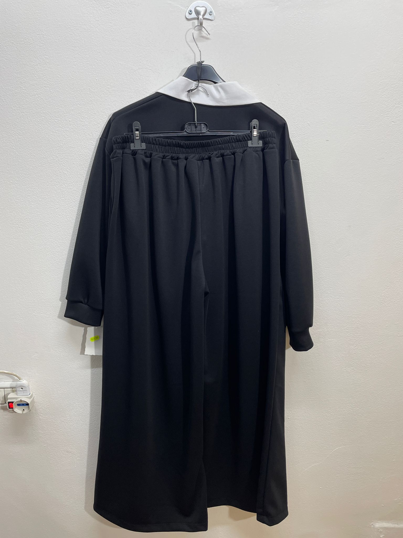 003321 | Completo con polo e pantalone CURVY 