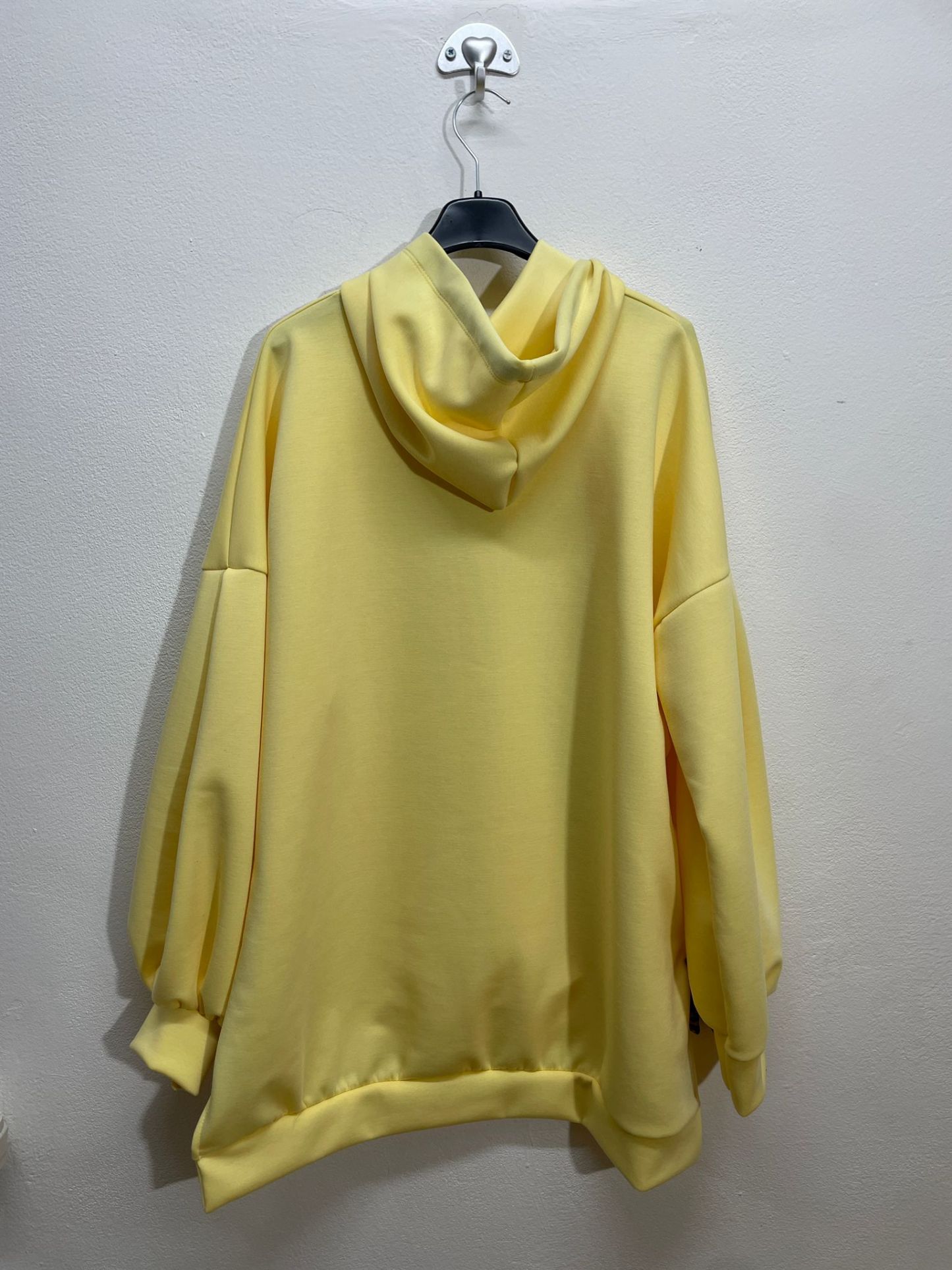 3559 | Felpa con elastico animallier