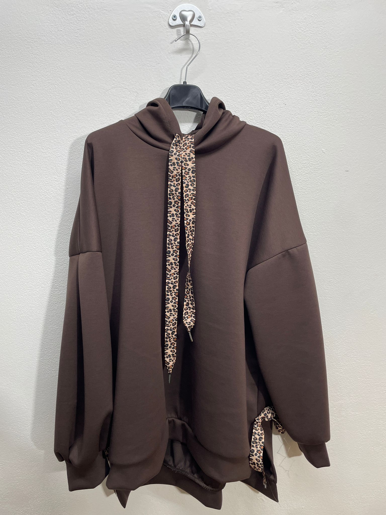 3559 | Felpa con elastico animallier