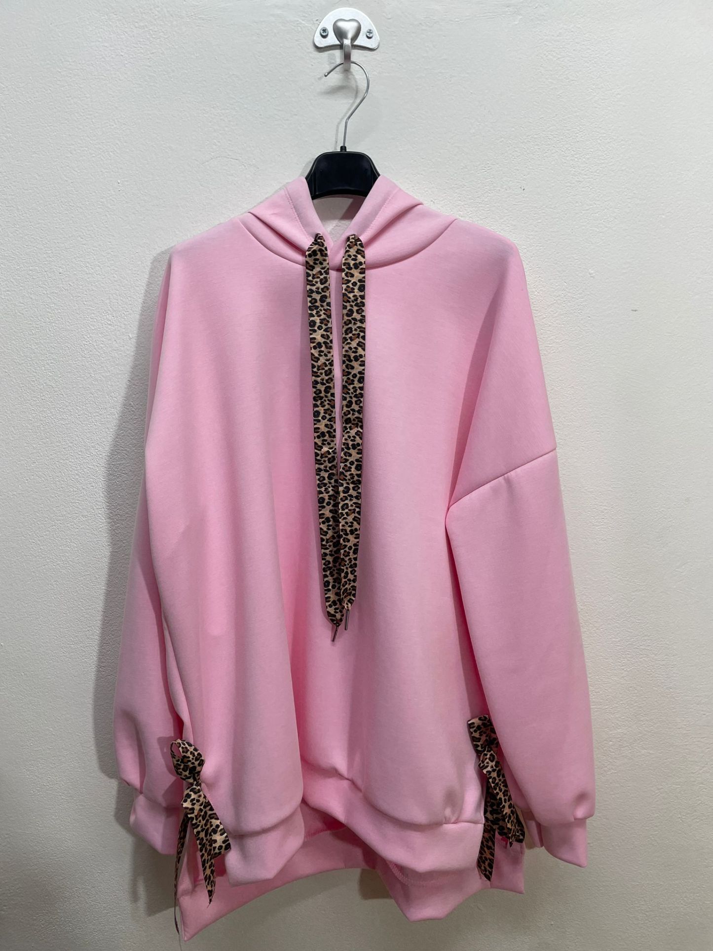 3559 | Felpa con elastico animallier