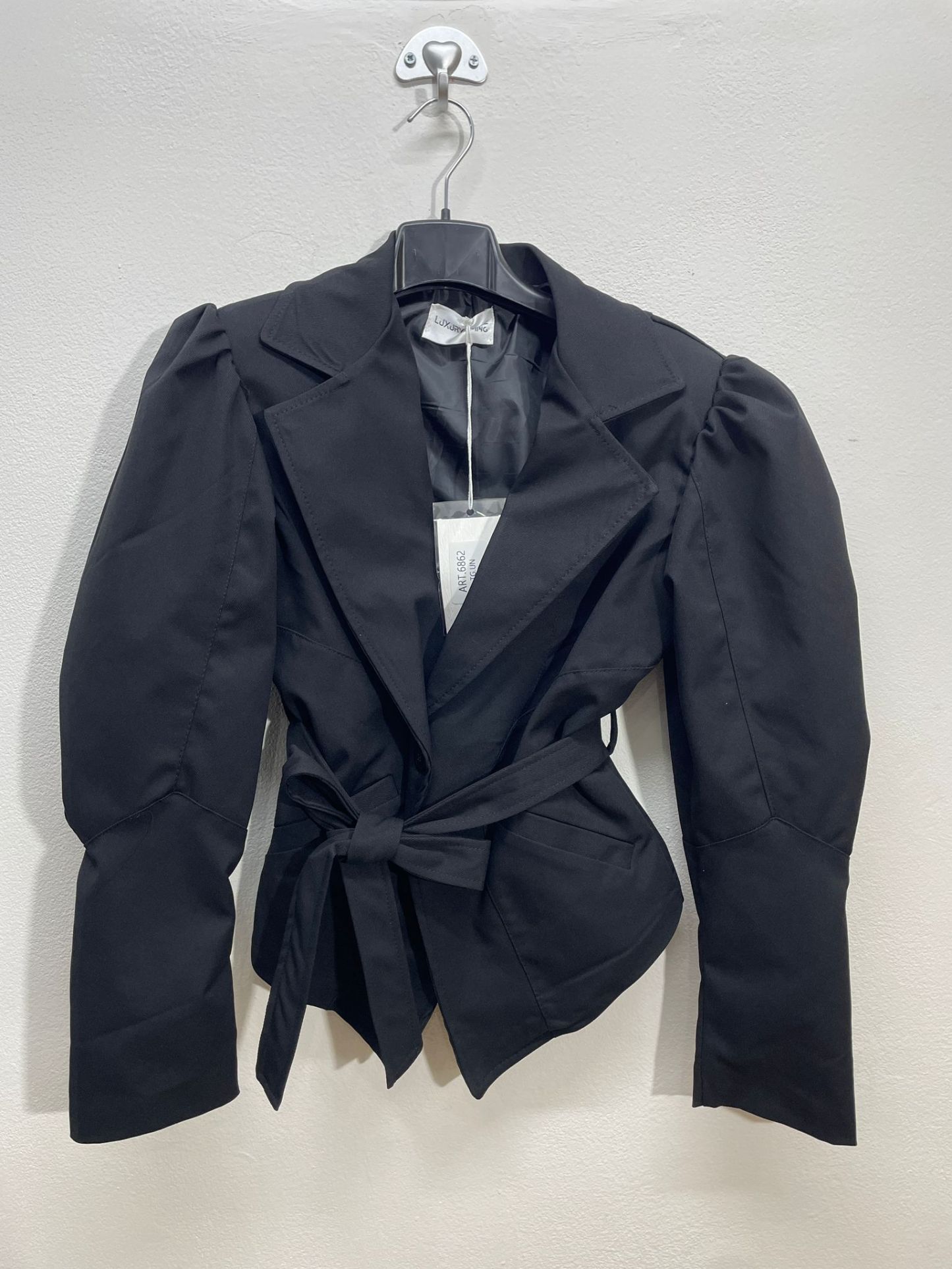 6862 | Giacca corta con laccio