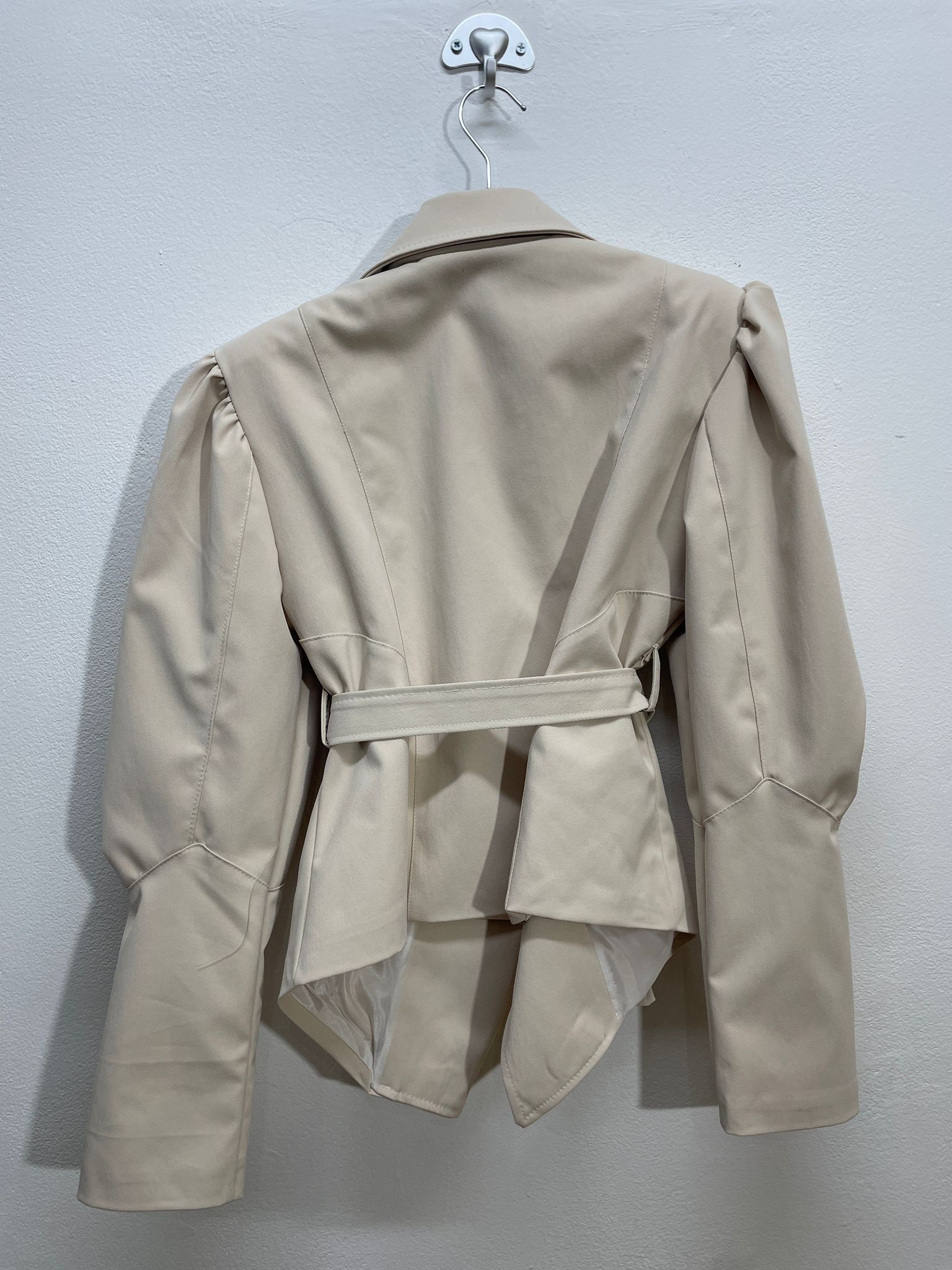 6862 | Giacca corta con laccio