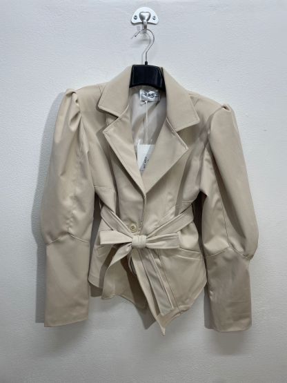 6862 | Giacca corta con laccio