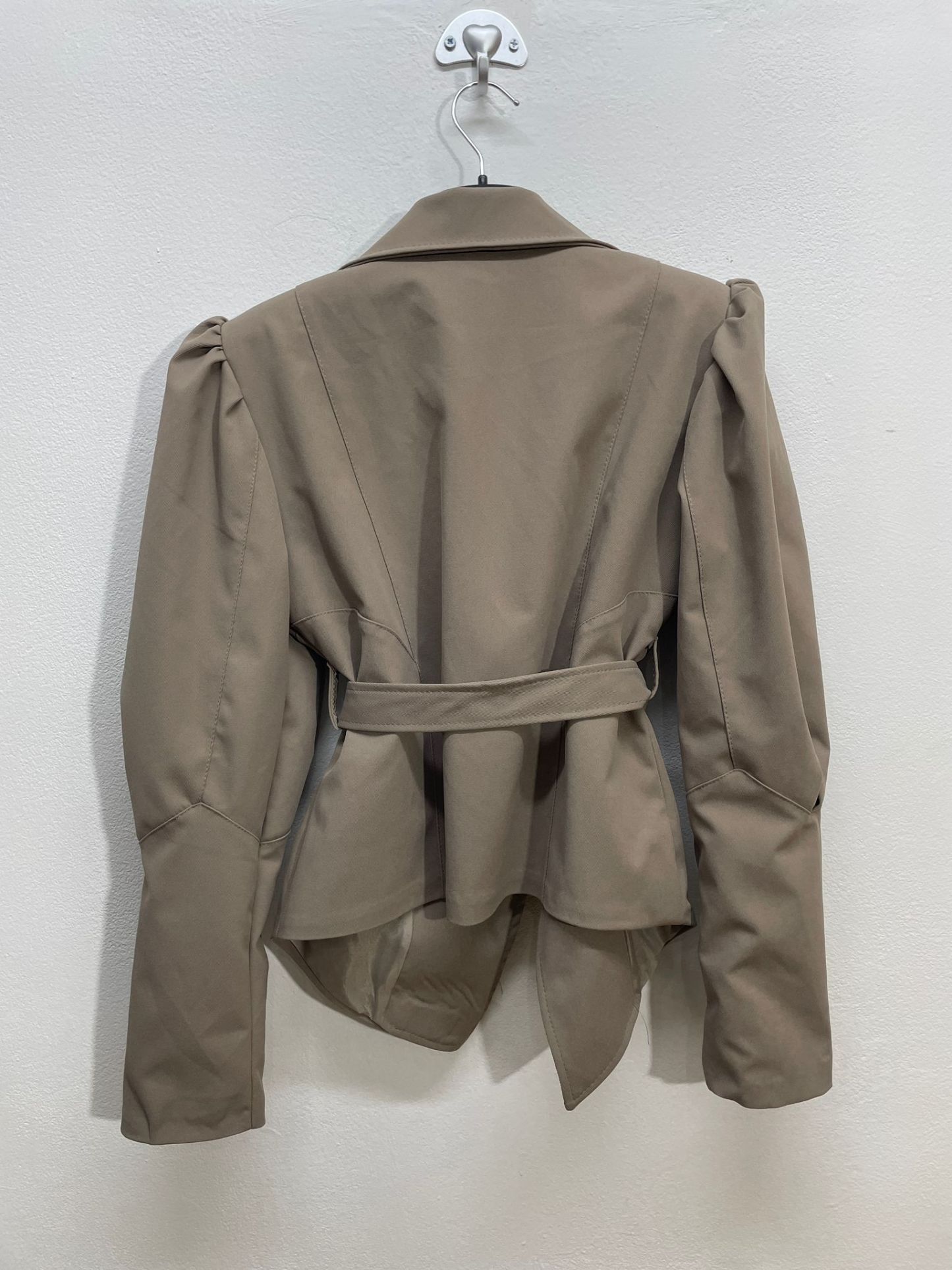 6862 | Giacca corta con laccio