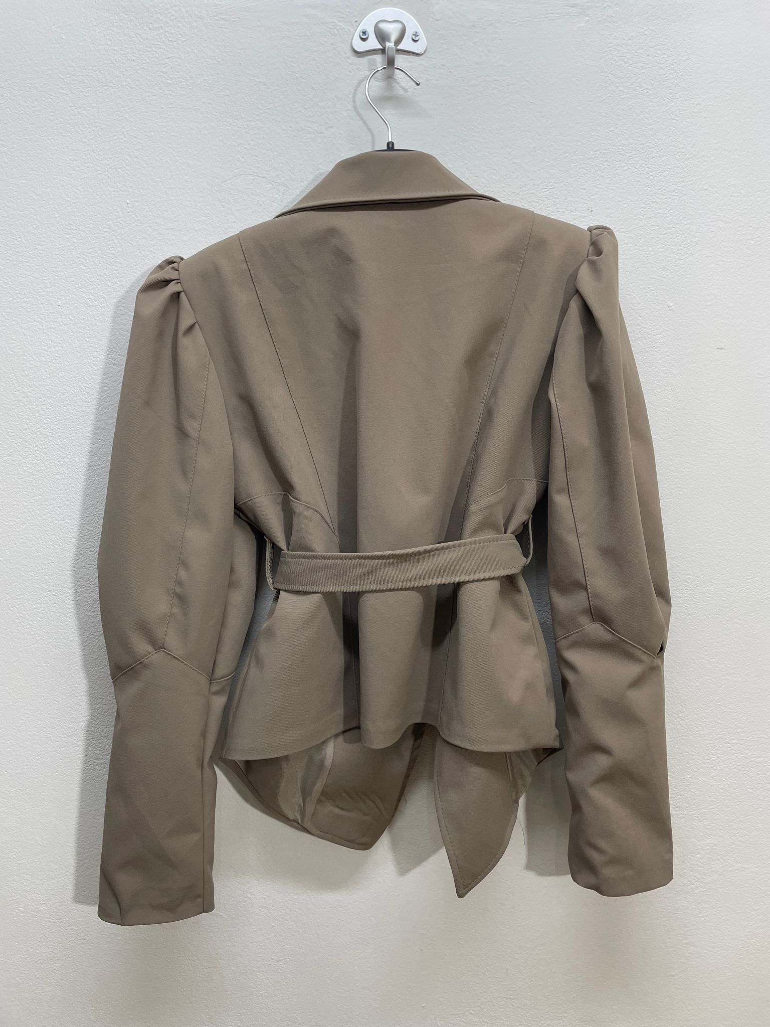 6862 | Giacca corta con laccio