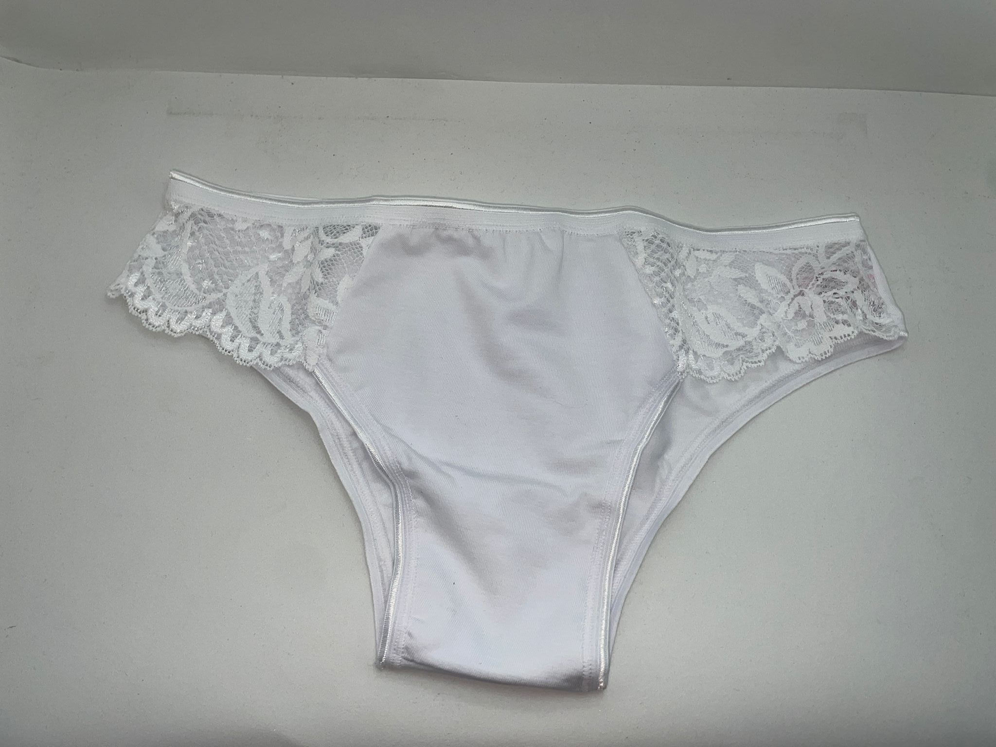 190 | INTIMY 3 Slip con pizzo laterale