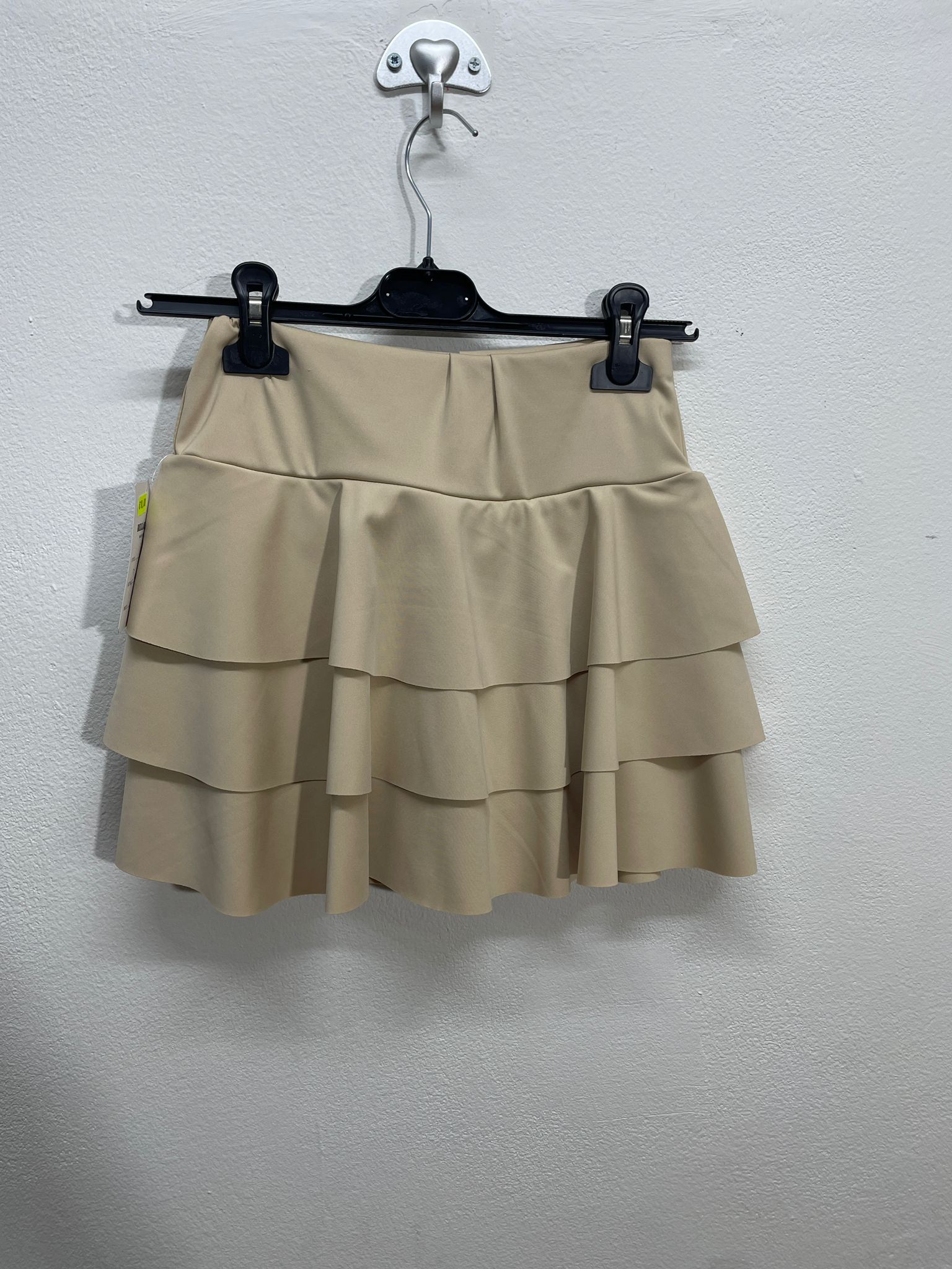 42873 | Minigonna svasata