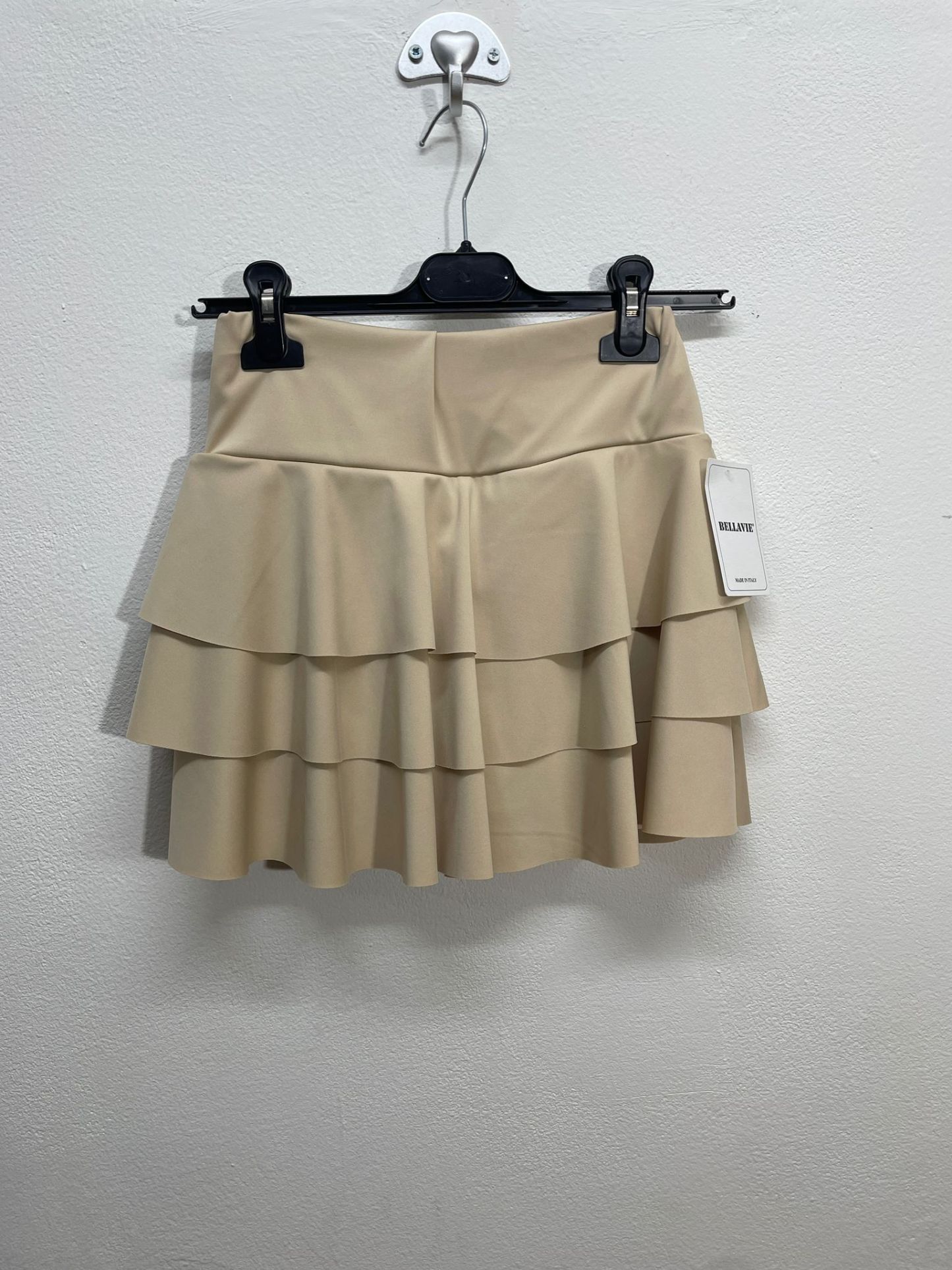 42873 | Minigonna svasata