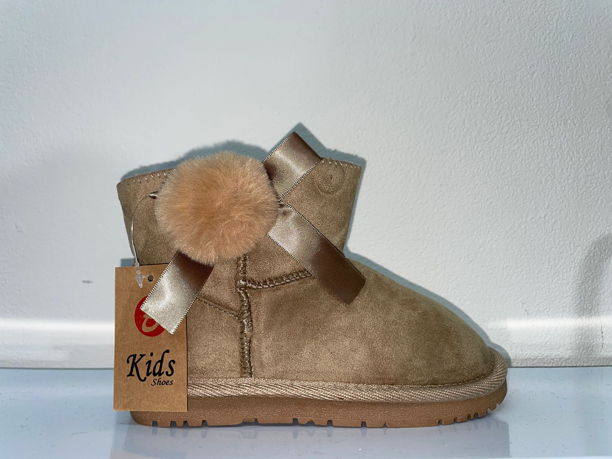 G9022 | Stivaletti in camoscio di lana