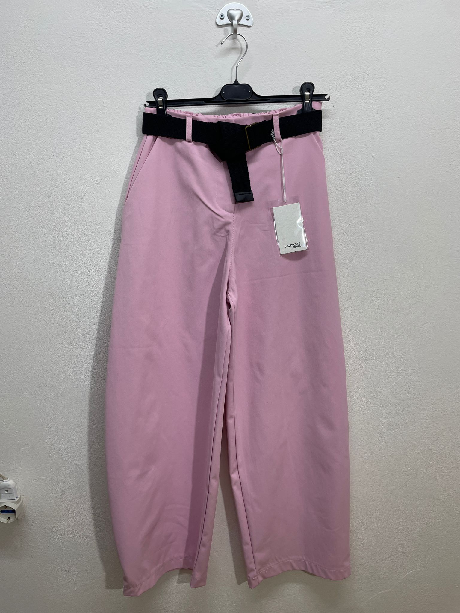 67400 | Pantalone a costine con cintura