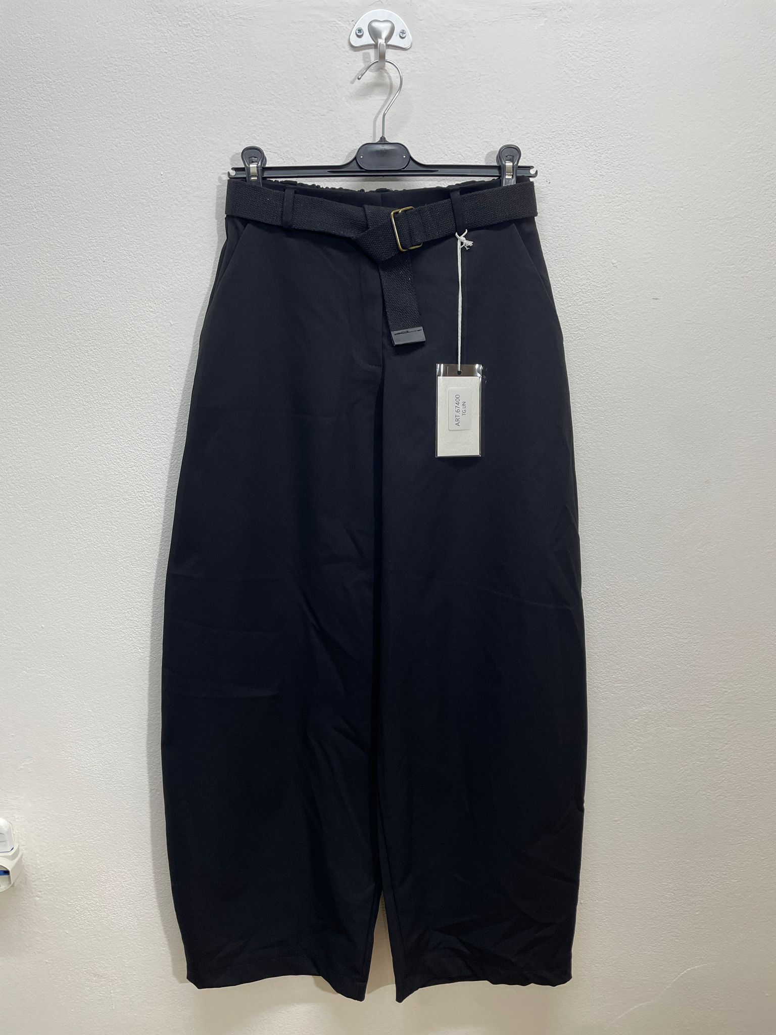 67400 | Pantalone a costine con cintura