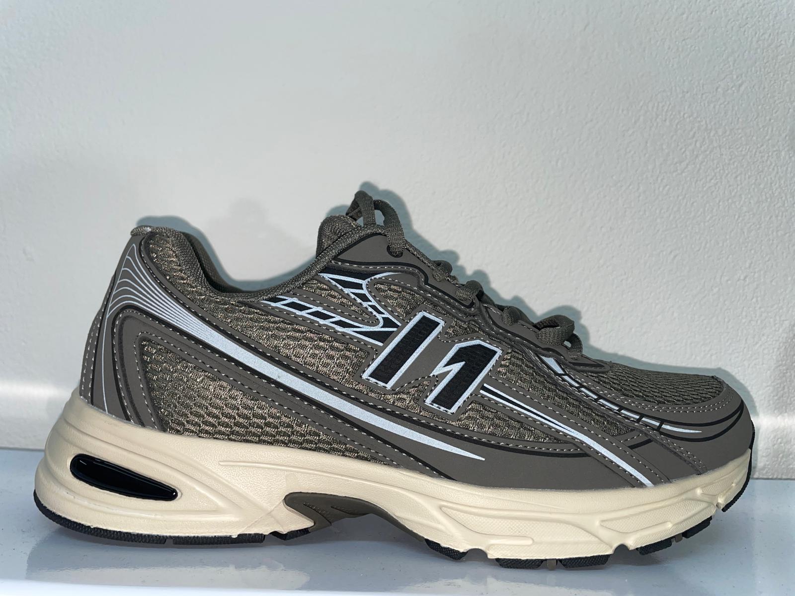 A007 | Scarpe sportive 