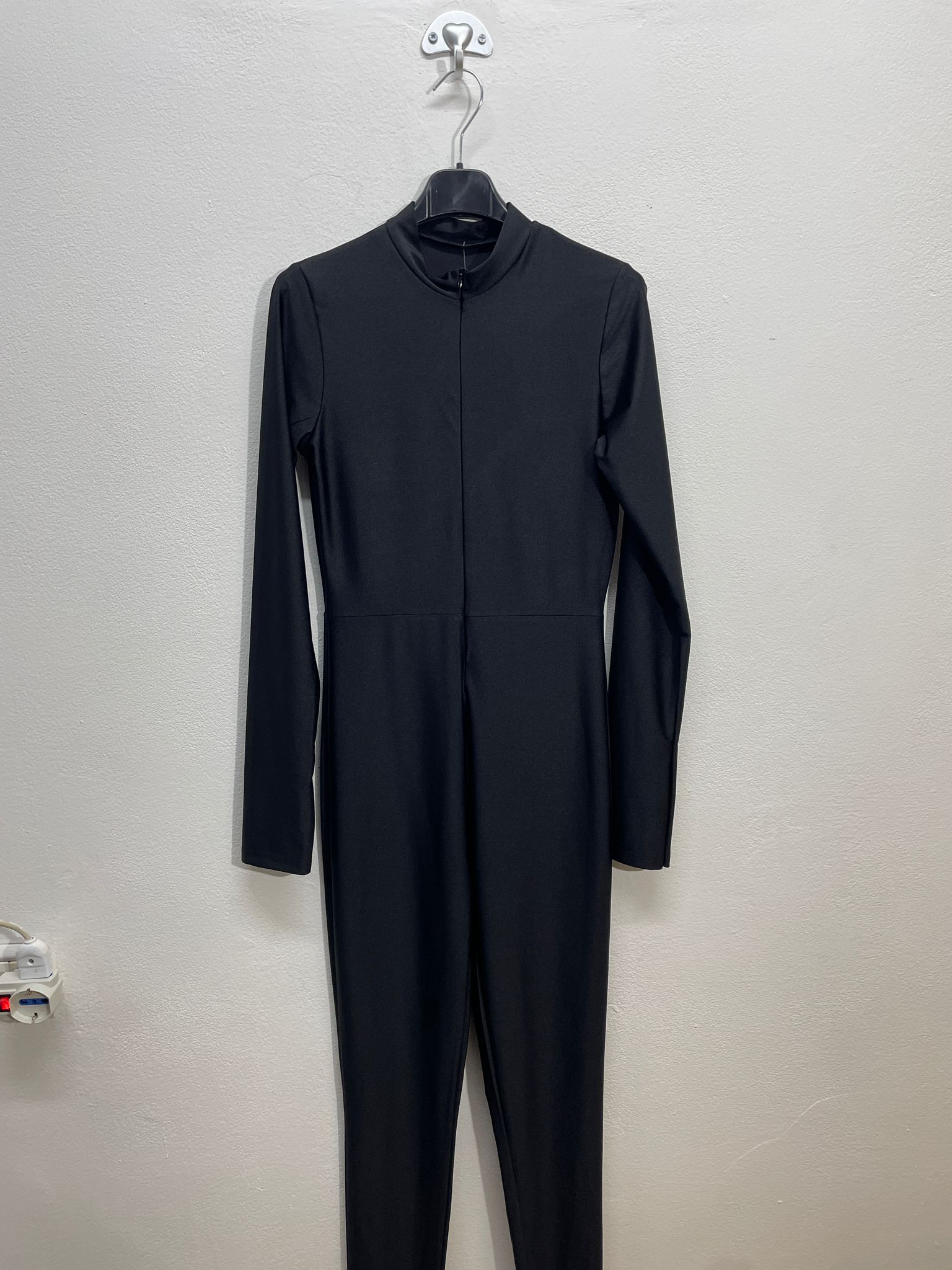 30699 | Tuta lunga con zip